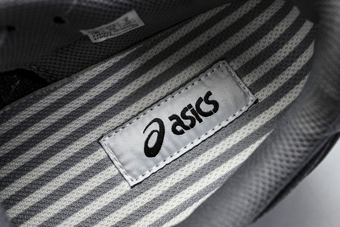 1203B110-020 GEL-KAYANO 14 GREY/GREY