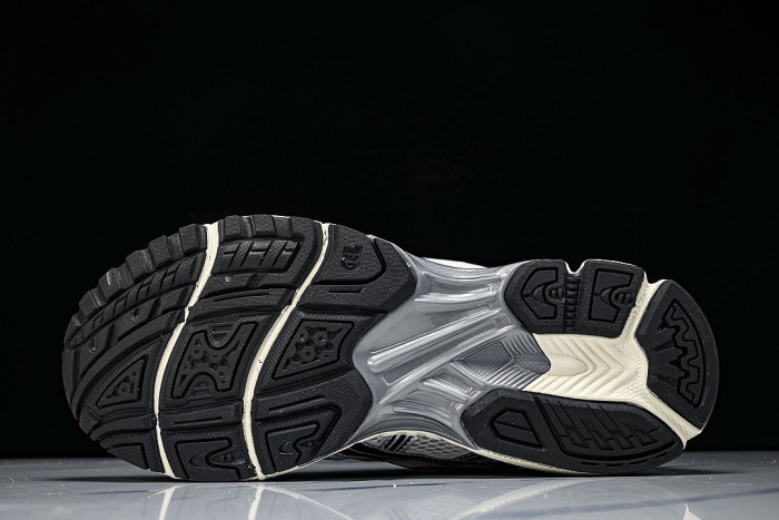 1201A457-101 GEL KAYANO 14 SPORTY AND CASUAL BREATHABLE RUNNING SHOES SILVER/BLACK