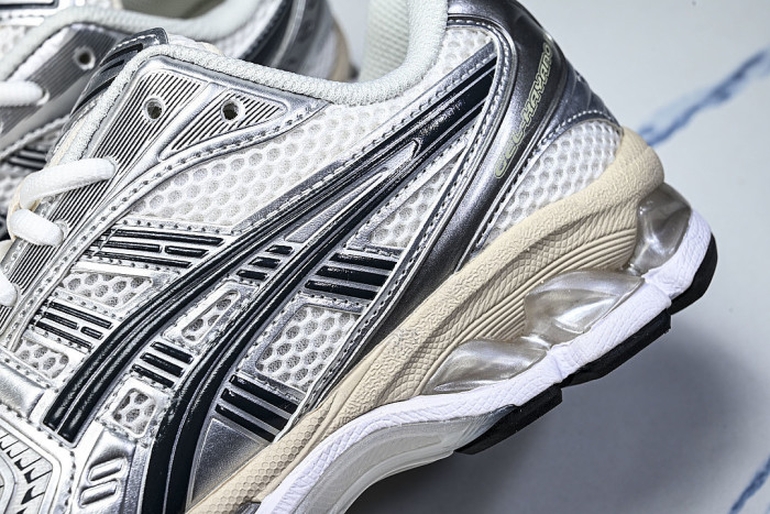 1203A537-110 GEL-KAYANO 14 WHITE/GRAPHITE GREY