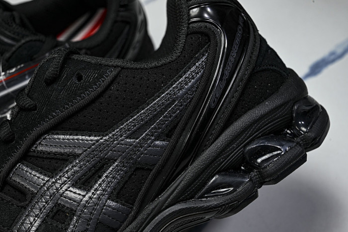 1203B110-001 GEL-KAYANO 14 BLACK/BLACK