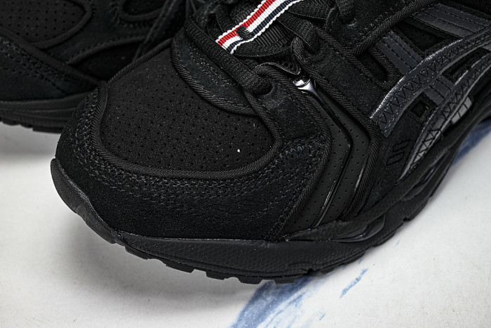 1203B110-001 GEL-KAYANO 14 BLACK/BLACK