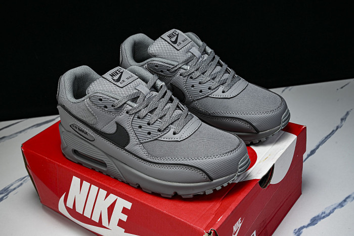 HV4517-003 AIR MAX 90 PREMIUM SMOKE GREY/SMOKE GREY/BLACK