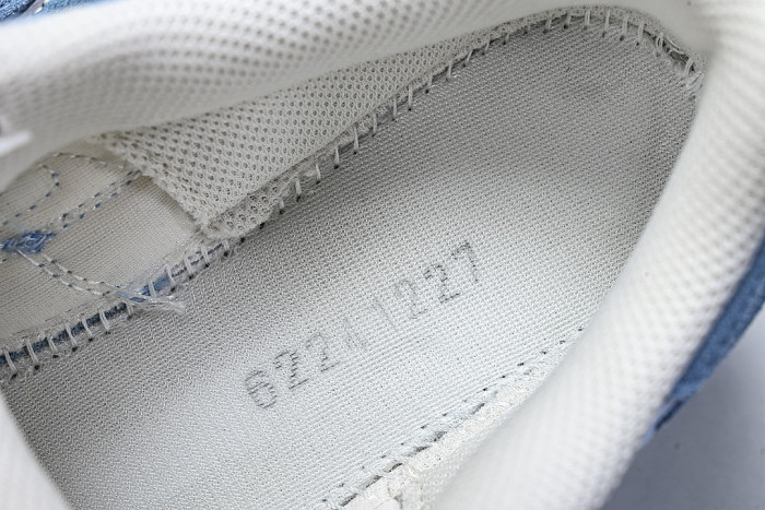 1203A383-107 GEL-NYC CREAM/ARCTIC SKY
