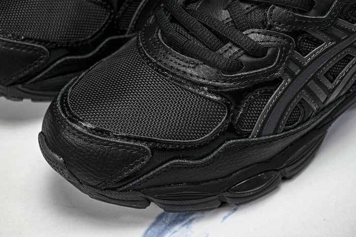 1203A280-003 GEL-NYC BLACK/BLACK