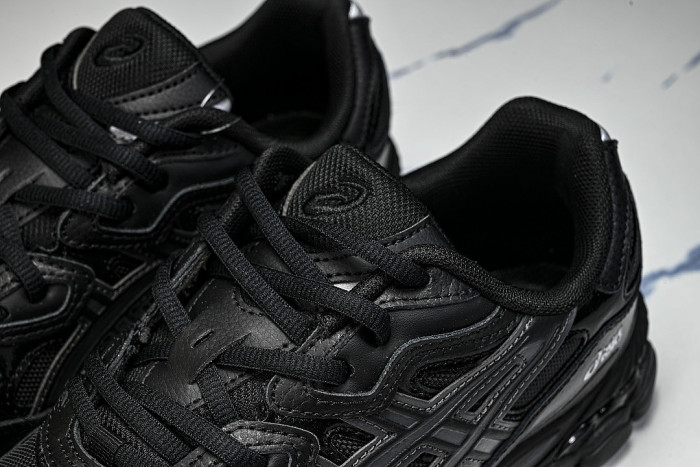 1203A280-003 GEL-NYC BLACK/BLACK