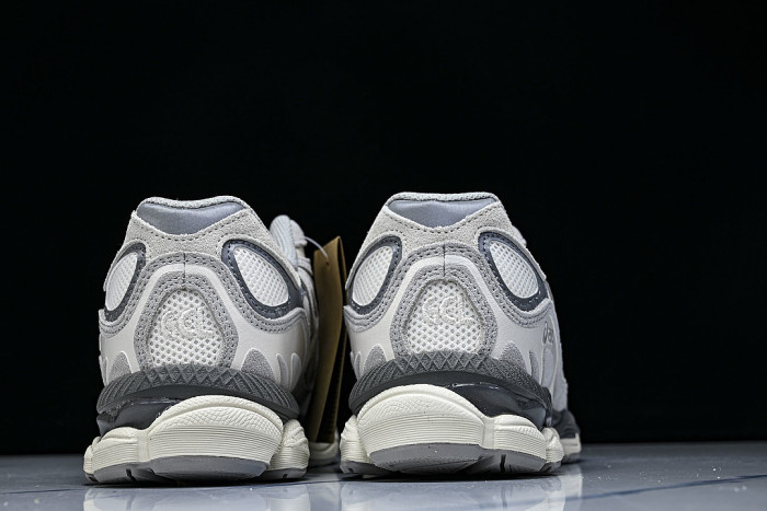 1201A789-103 GEL-NYC CREAM/OYSTER GREY