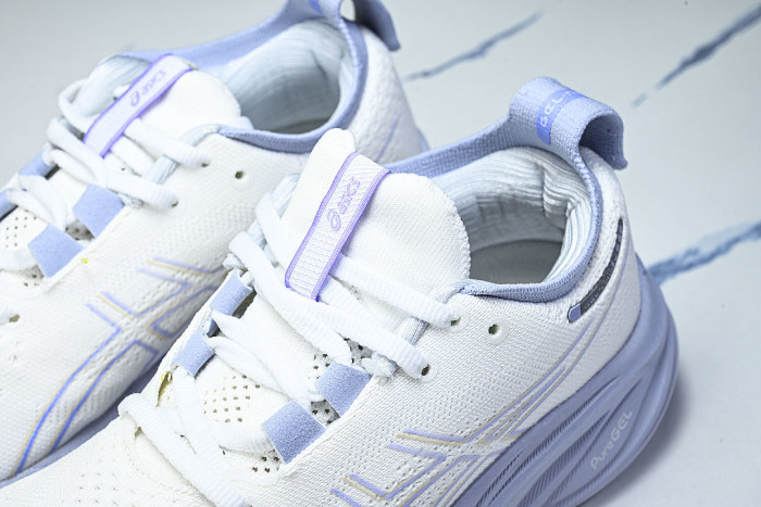 1012B601-100 GEL-NIMBUS 26 WHITE/FRESH AIR