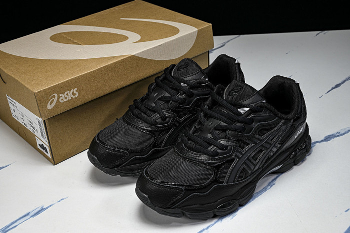 1203A280-003 GEL-NYC BLACK/BLACK