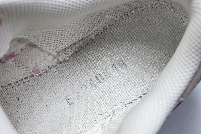 1203A383-104 GEL-NYC CREAM/MINERAL BEIGE