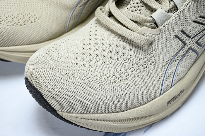 1011B794-021 GEL-NIMBUS 26 FEATHER GREY/BLACK
