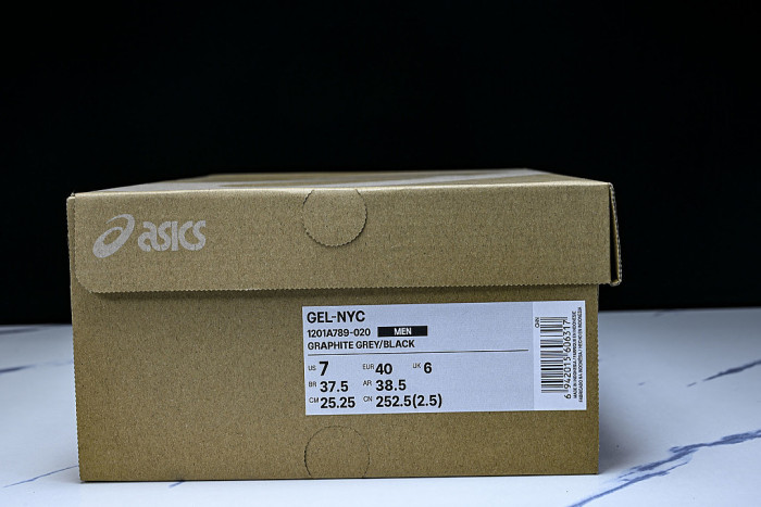1201A789-020 GEL-NYC GRAPHITE GREY/BLACK