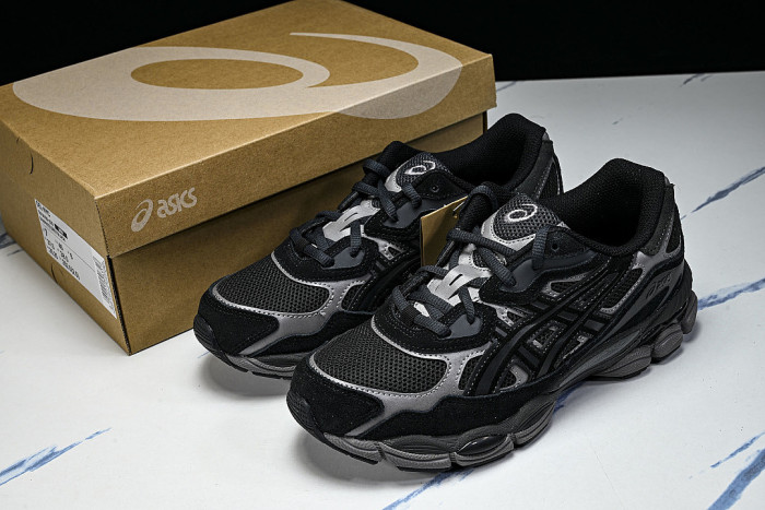 1201A789-020 GEL-NYC GRAPHITE GREY/BLACK