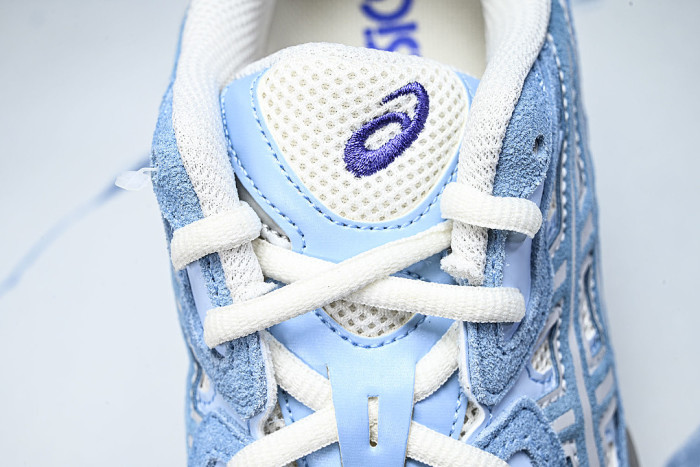 1203A383-107 GEL-NYC CREAM/ARCTIC SKY