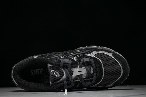 1201A789-020 GEL-NYC GRAPHITE GREY/BLACK