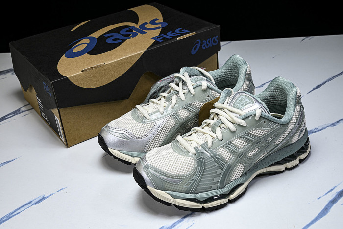 1203A675-100 GEL-KAYANO 12.1 CREAM/SAGE