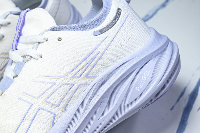 1012B601-100 GEL-NIMBUS 26 WHITE/FRESH AIR