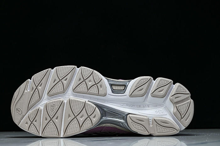 1203A383-104 GEL-NYC CREAM/MINERAL BEIGE