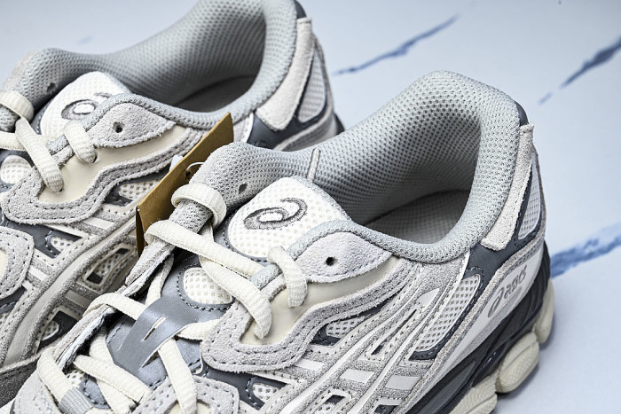 1201A789-103 GEL-NYC CREAM/OYSTER GREY