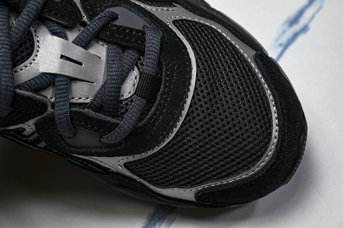 1201A789-020 GEL-NYC GRAPHITE GREY/BLACK