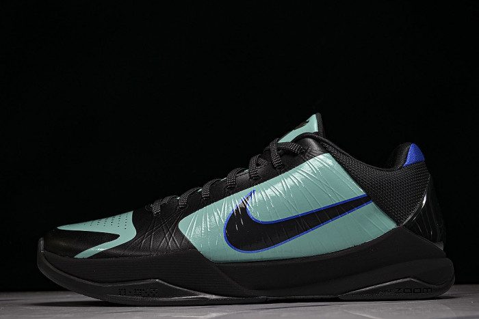 IH0274-300 ZOOM KOBE 5 CHAOS CASUAL SNEAKERS SKY BLUE/BLACK