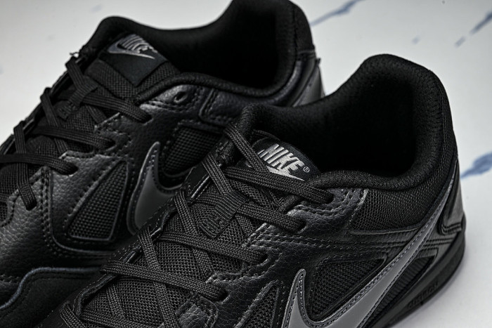 HQ6019-004 GATO LOW-TOP CASUAL LIFESTYLE SHOES BLACK/ANTHRACITE/PENCIL POINT