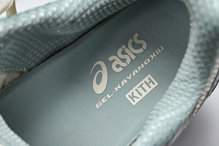 1203A675-100 GEL-KAYANO 12.1 CREAM/SAGE