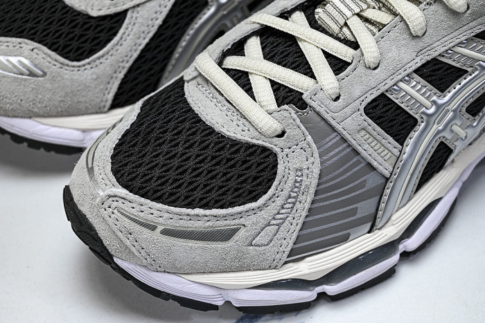 1203A846-020 GEL-KAYANO 12.1 PEAT/CREAM