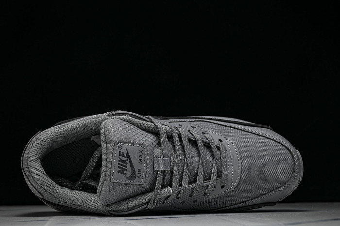 HV4517-003 AIR MAX 90 PREMIUM SMOKE GREY/SMOKE GREY/BLACK