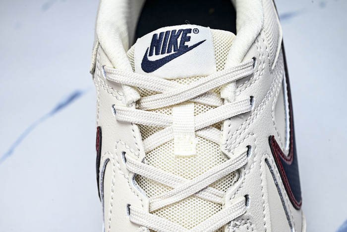 IH4380-110 GATO LOW-TOP CASUAL SHOES PALE IVORY/UNIVERSITY RED/GUM DARK BROWN/THUNDER BLUE