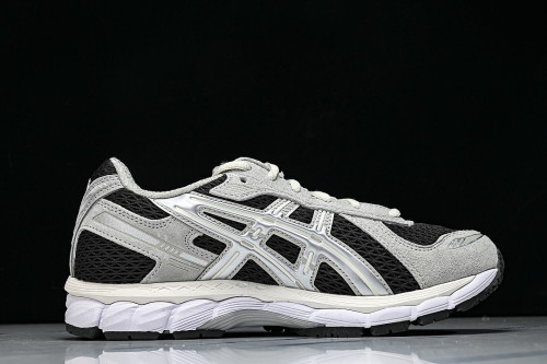 1203A846-020 GEL-KAYANO 12.1 PEAT/CREAM