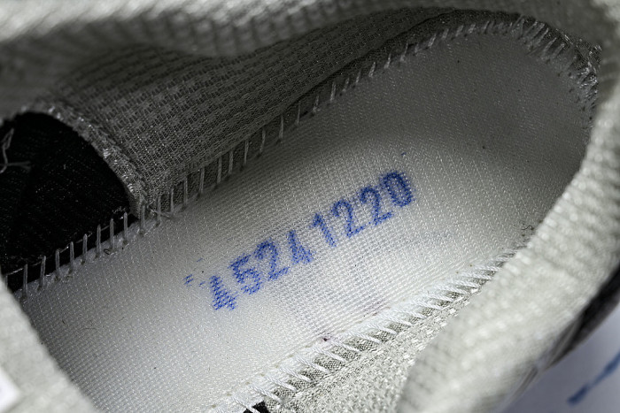 1203A846-020 GEL-KAYANO 12.1 PEAT/CREAM