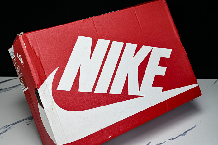 HV4517-003 AIR MAX 90 PREMIUM SMOKE GREY/SMOKE GREY/BLACK