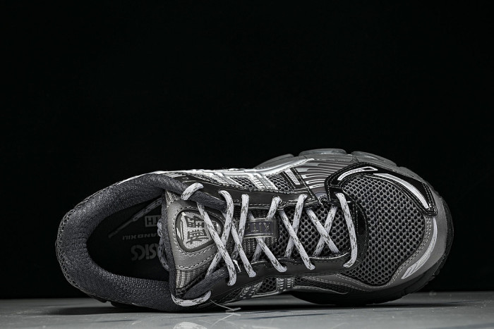 1203A930-020 GEL-KAYANO 12.1 TORNADO/PURE SILVER