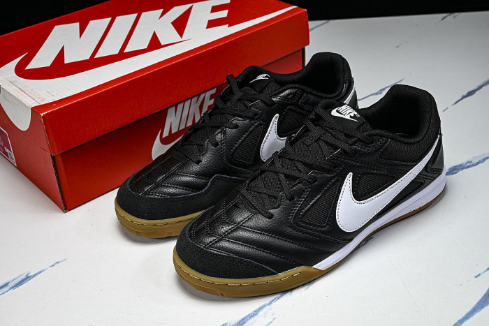 HQ6019-001 GATO LOW-TOP CASUAL SHOES BLACK/WHITE/GUM LIGHT BROWN