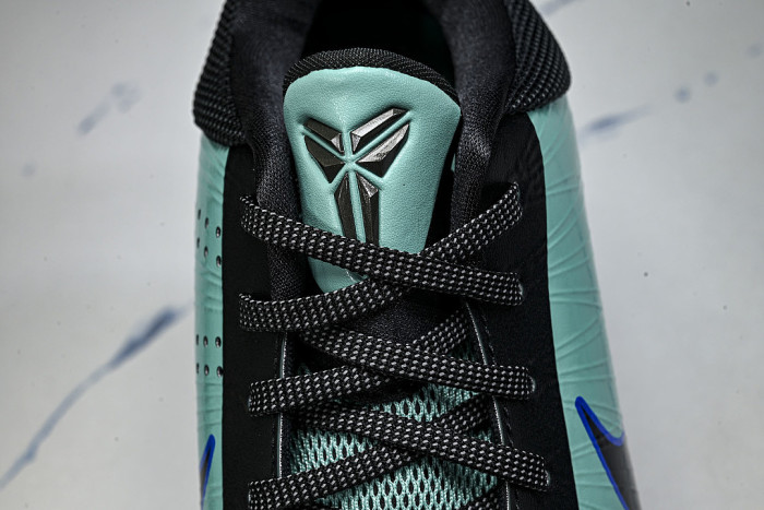 IH0274-300 ZOOM KOBE 5 CHAOS CASUAL SNEAKERS SKY BLUE/BLACK