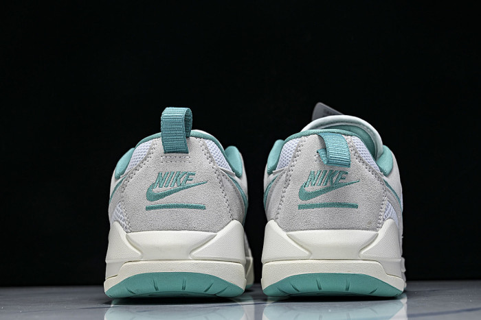 HJ6778-113 JORDAN CMFT ERA WHITE/SAIL/WASHED TEAL