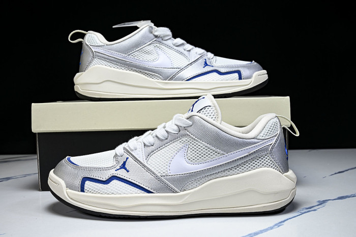 IW2023-011 JORDAN CMFT ERA WHITE/SILVER/BLUE