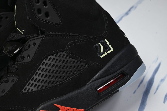 HQ7978-001 AIR JORDAN 5 RETRO OG AJ5 BASKETBALL SHOES BLACK/INKINESS