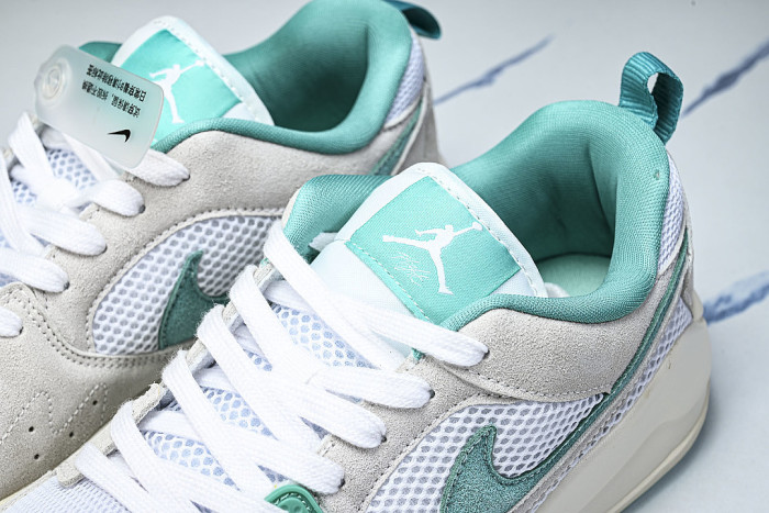 HJ6778-113 JORDAN CMFT ERA WHITE/SAIL/WASHED TEAL