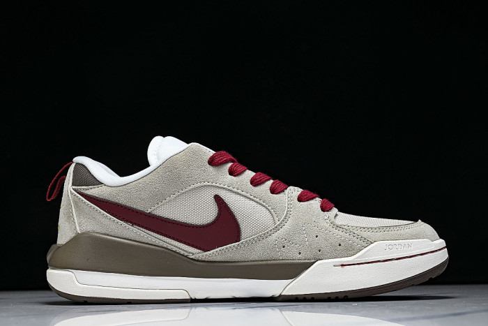 IQ9781-261 JORDAN CMFT ERA LOW-TOP RETRO CASUAL SPORTS SHOES BROWN/RED