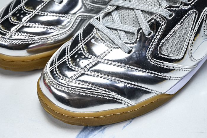 IB3566-001 GATO LV8 LOW-TOP CASUAL SHOES METALLIC SILVER/WHITE/GUM LIGHT BROWN/METALLIC SILVER