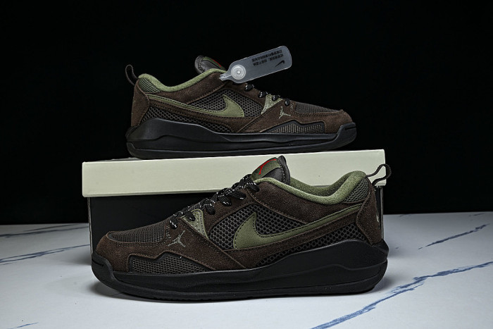 HJ6777-200 JORDAN CMFT ERA LOW-TOP RETRO CASUAL SPORTS SHOES BAROQUE BROWN/BLACK/GYM RED