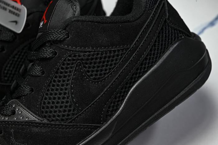 HJ6777-060 JORDAN CMFT ERA BLACK/GYM RED/ANTHRACITE/BLACK
