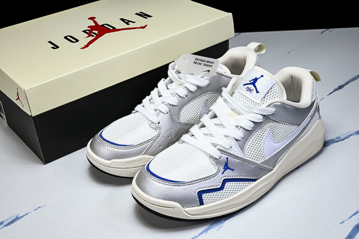 IW2023-011 JORDAN CMFT ERA WHITE/SILVER/BLUE