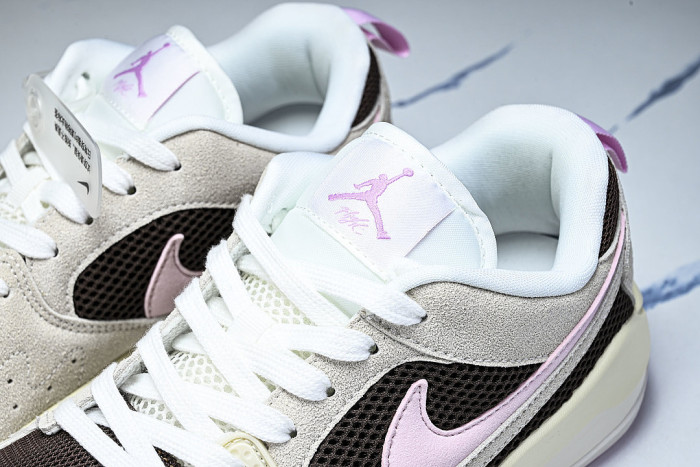 IV3220-261 JORDAN CMFT ERA LOW-TOP RETRO CASUAL SPORTS SHOES BEIGE/BROWN/PINK