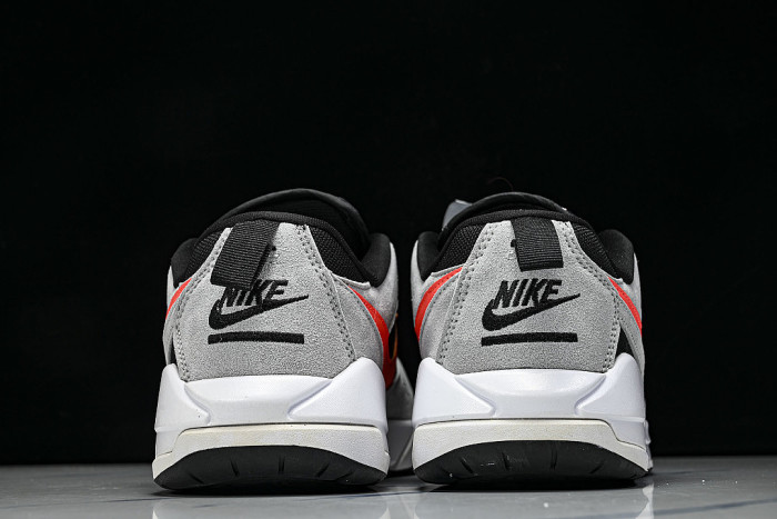 HJ6777- 006 JORDAN CMFT ERA BLACK/WOLF GREY/WHITE/INFRARED 23
