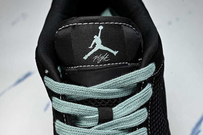 IV3216-001 JORDAN CMFT ERA BLACK/BLACK/BLACK