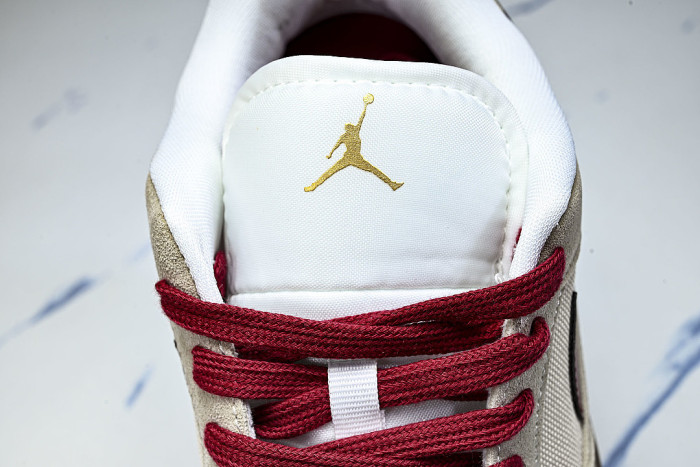 IQ9781-261 JORDAN CMFT ERA LOW-TOP RETRO CASUAL SPORTS SHOES BROWN/RED