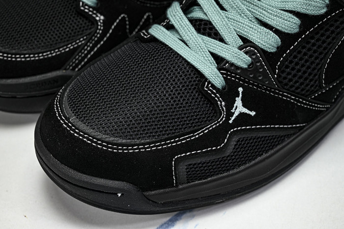 IV3216-001 JORDAN CMFT ERA BLACK/BLACK/BLACK