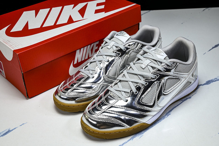 IB3566-001 GATO LV8 LOW-TOP CASUAL SHOES METALLIC SILVER/WHITE/GUM LIGHT BROWN/METALLIC SILVER